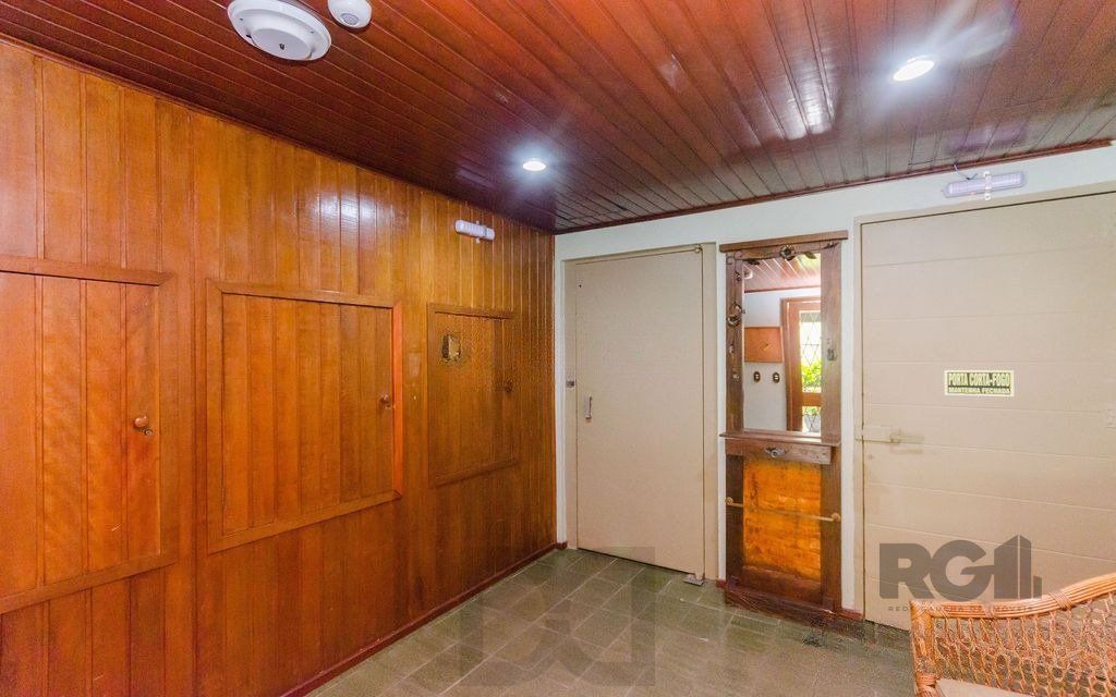 Sala comercial 64,23m², 1 banheiro no bairro Azenha — foto 10
