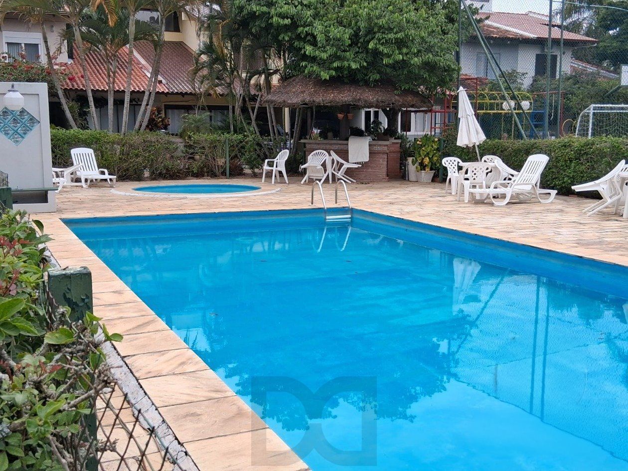 Casa em Condominio, 4 dormi. sendo 2 suítes, churrasqueira, lareira, 2 vagas — foto 38