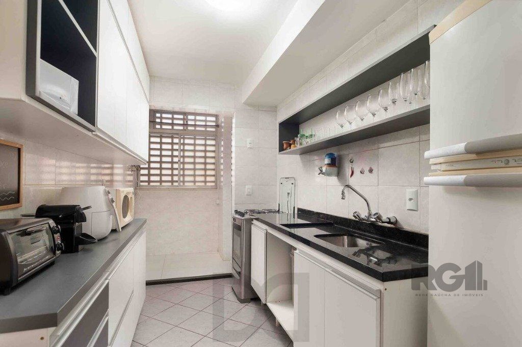 Apartamento de 2 dormitórios, no bairro menino deus — foto 11