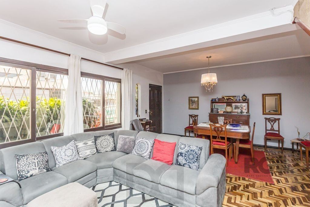 Casa 210m² - 3 dormitórios, 2 vagas — foto 4