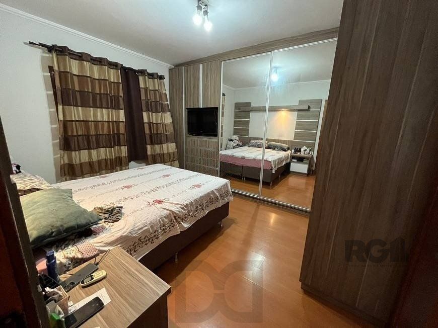 Casa de 200m², bairro Rubem Berta — foto 6