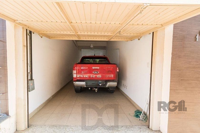 Casa Mista 266m² - 4 dormitórios, 1 suíte, 3 vagas no bairro Parque Santa Fé — foto 24