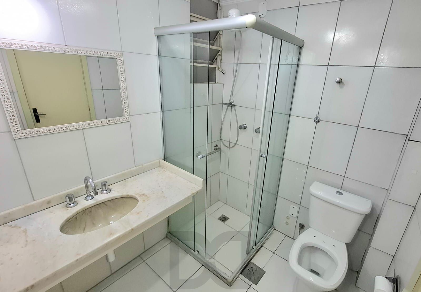 APTO 3 DORM COM DEPENDENCIA EMPREGADA — foto 10