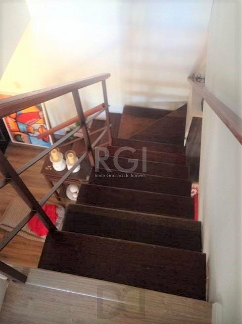 Casa para Venda - 130m², 3 dormitórios, sendo 2 suites, 6 vagas - Nonoai — foto 8