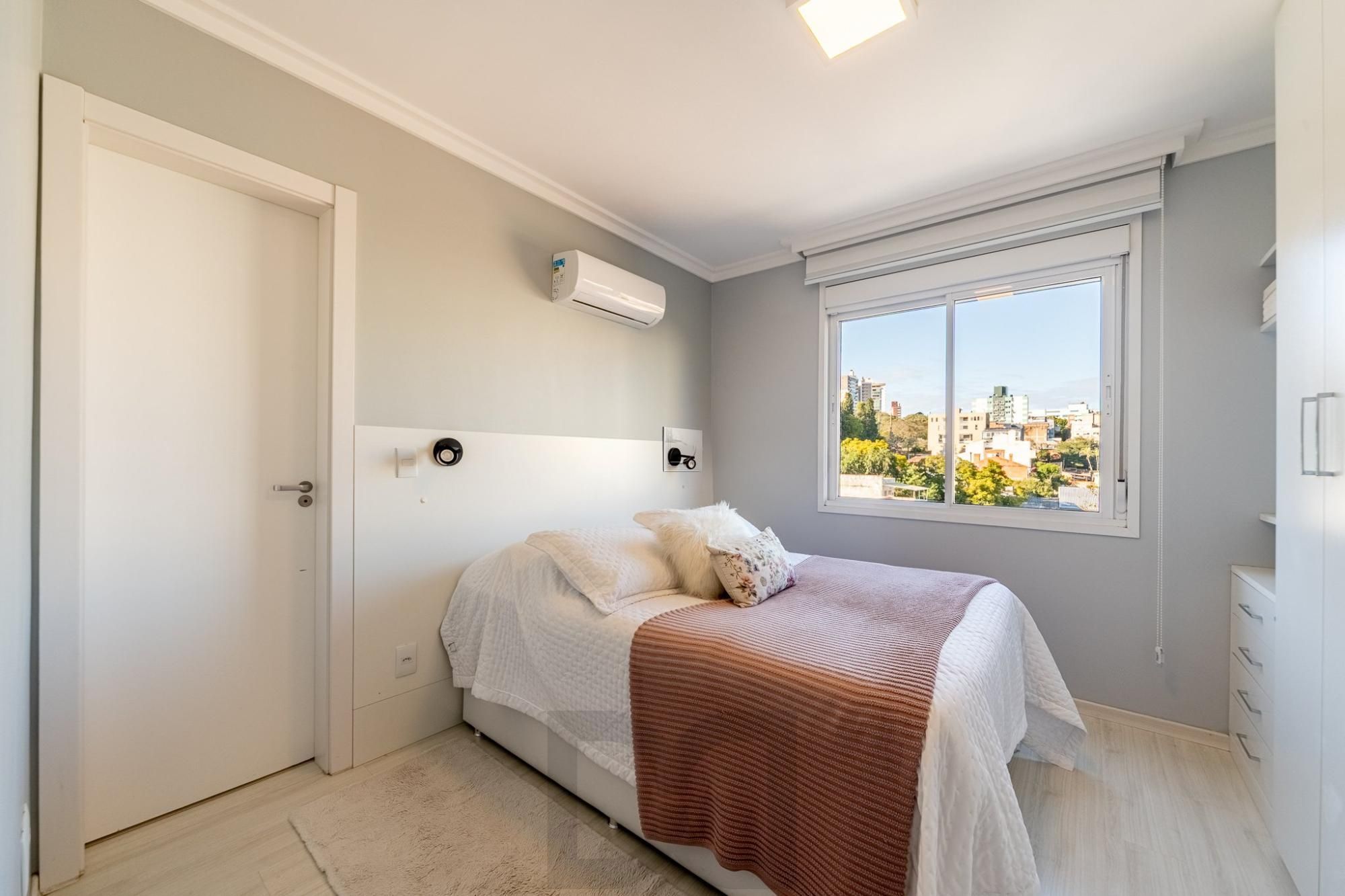 Apartamento de 2 dormitorios no Bairro Higienópolis, Porto Alegre — foto 13