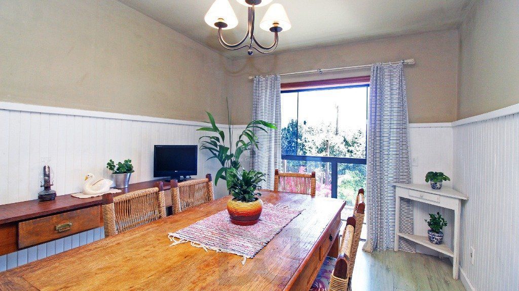 Sobrado 3 dormitórios, 1suíte, área gourmet com churrasqueira, piscina. — foto 19