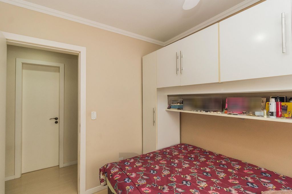 Apartamento de 3 dormitórios no bairro Jardim Itu Sabará - Porto Alegre — foto 13