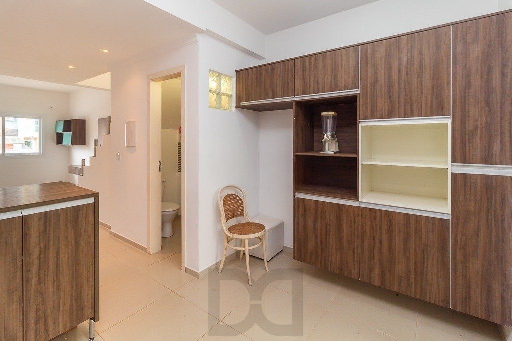 Casa de 2 dormitórios no Bairro Guarujá - Porto Alegre — foto 6