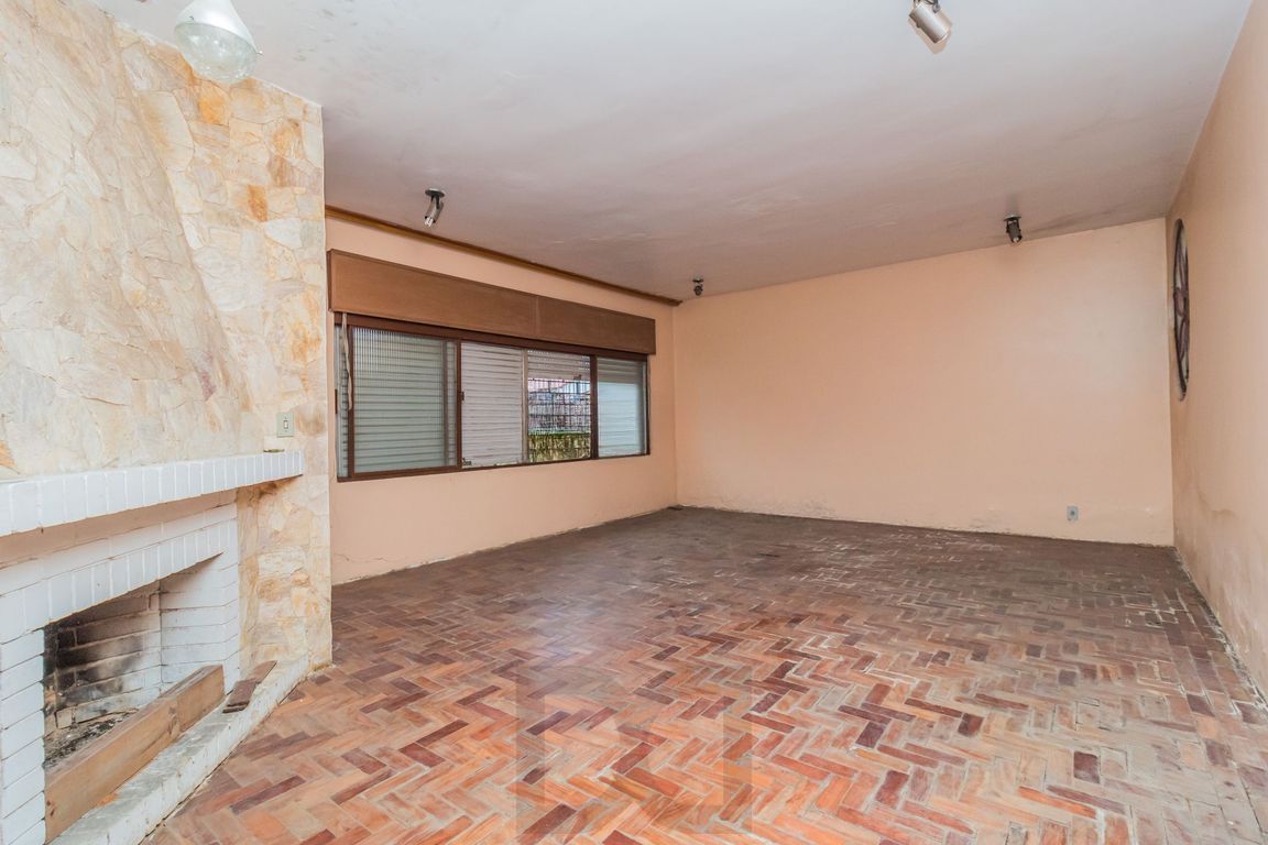 Casa de 4 dormitorios à venda Avenida Tramandaí, Ipanema - Porto Alegre — foto 2