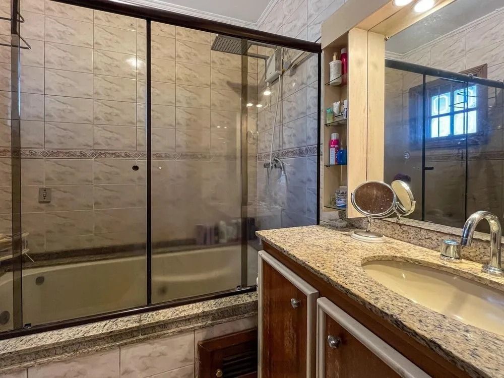 Casa para Venda - 176m², 3 dormitórios, sendo 1 suites, 4 vagas - Jardim Isabel — foto 17