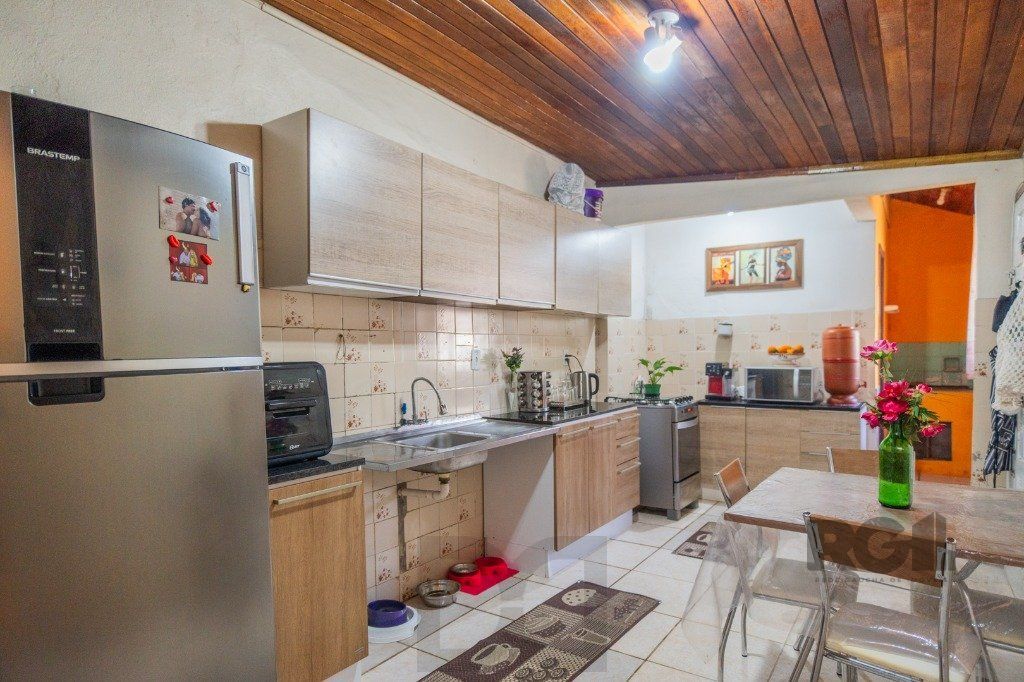 Casa de 2 Dormitório(s) Bairro Nonoai - Porto Alegre — foto 16