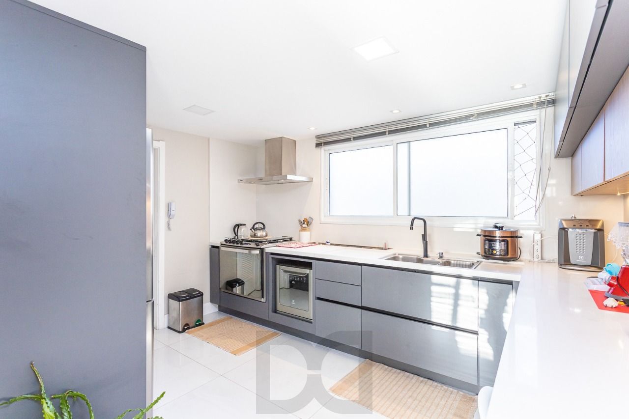 Apartamento com 3 suítes e 161m² à venda em Petrópolis, Porto Alegre. — foto 14