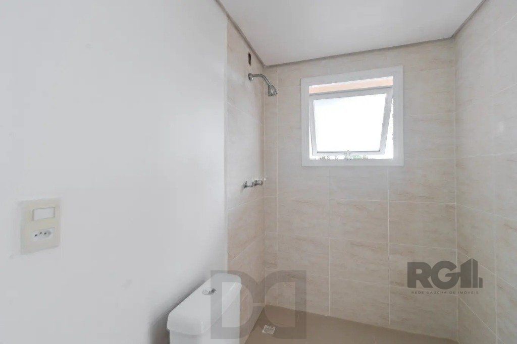 Casa com 3 dormitórios no bairro Jardim Isabel — foto 8