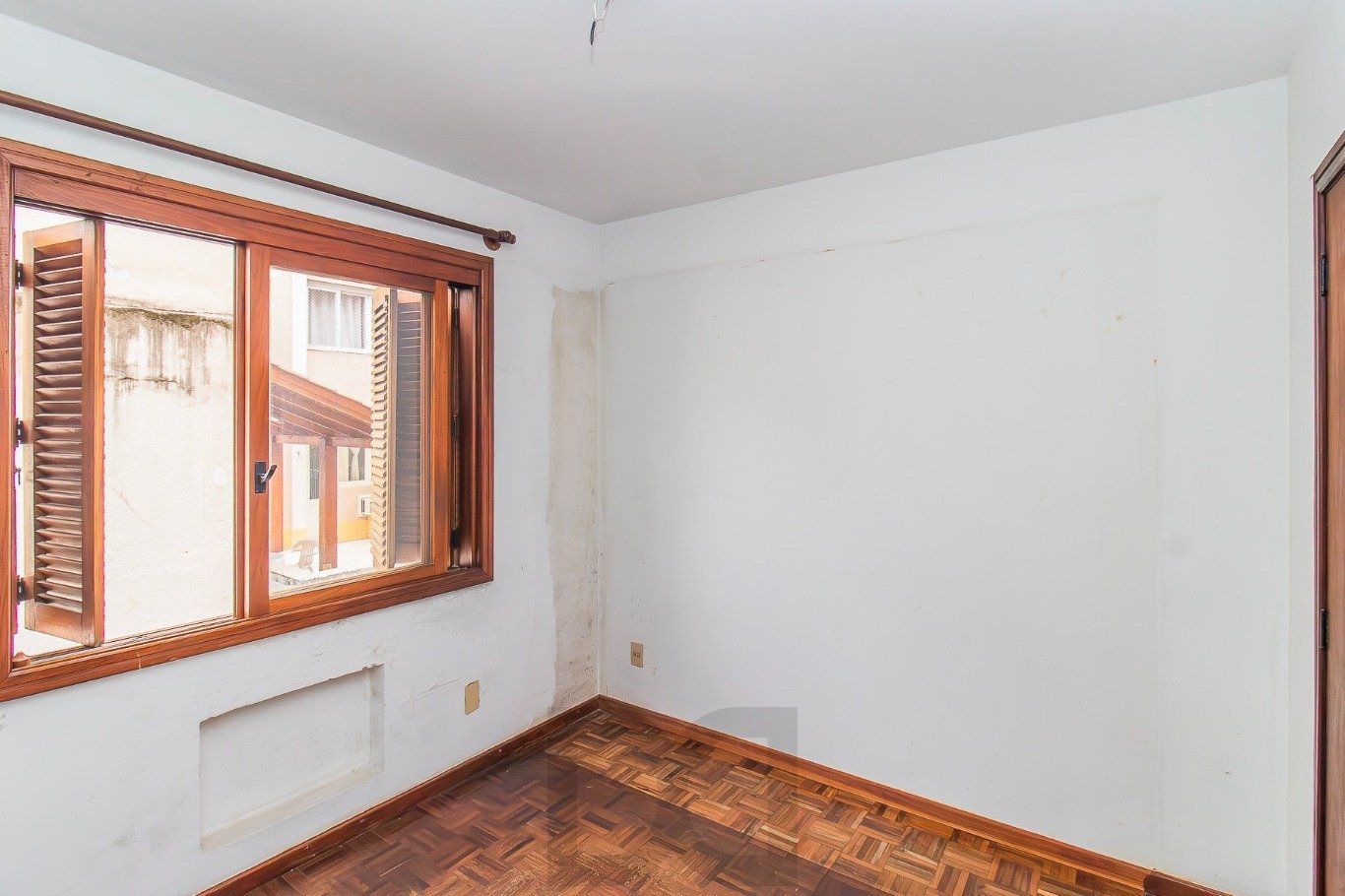 Apartamento de 2 dormitórios e 94m² à venda em Petrópolis, Porto Alegre. — foto 8