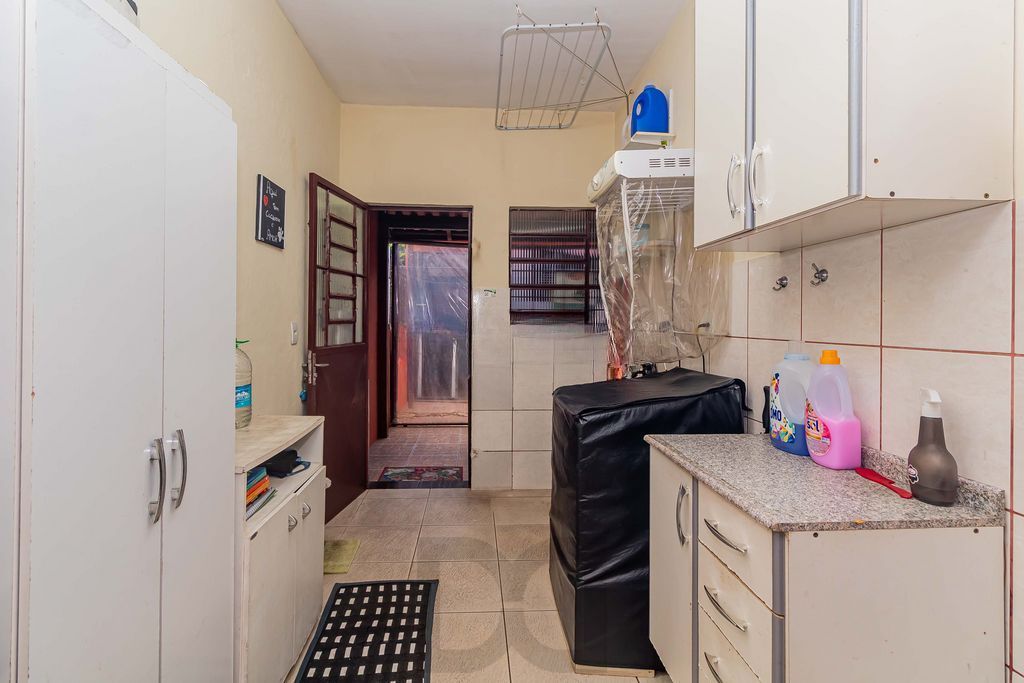 Casa de 3 dormitórios à venda Bairro Rubem Berta - Porto Alegre — foto 22