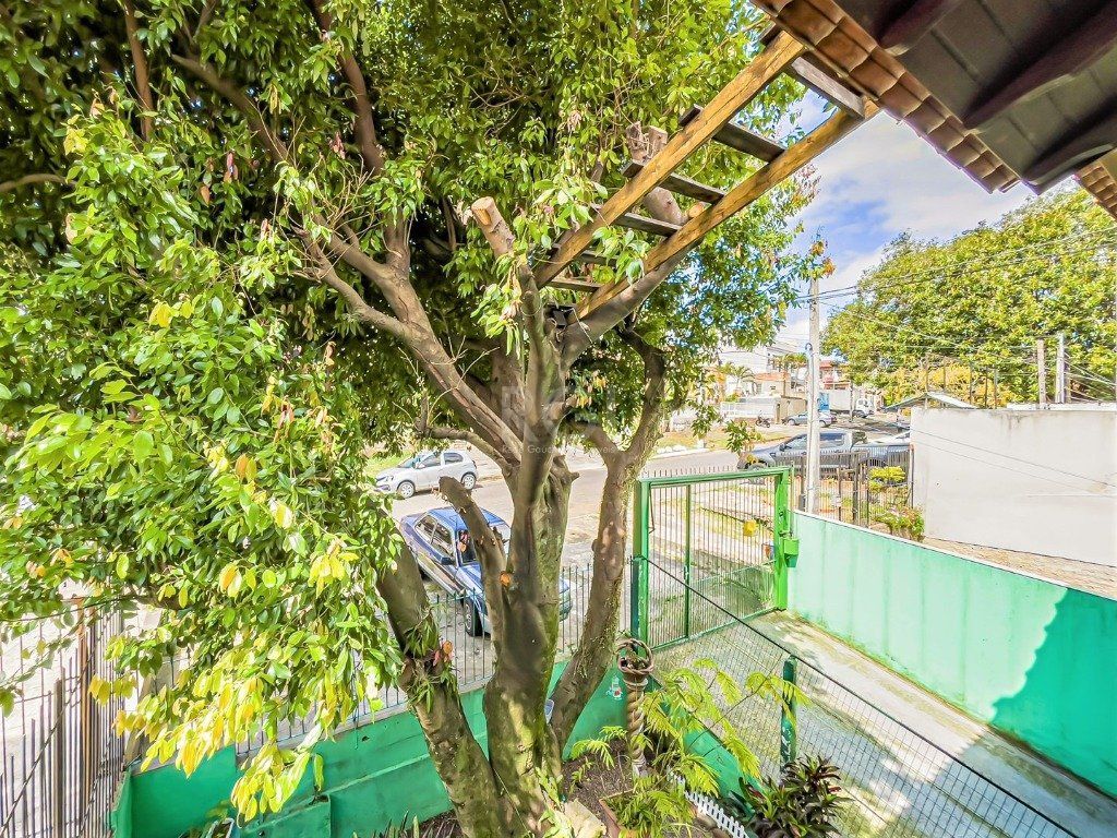 Casa para Venda - 272.24m², 3 dormitórios, sendo 1 suites, 4 vagas - Vila Jardim — foto 24