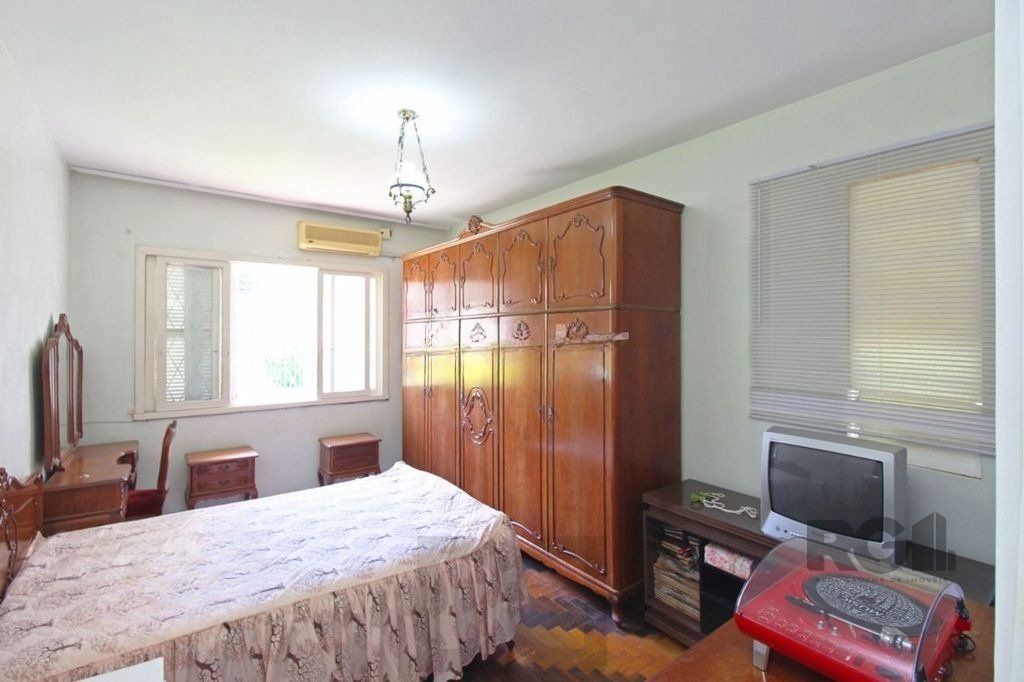 Casa 4 Dormitórios Bairro Teresópolis — foto 19