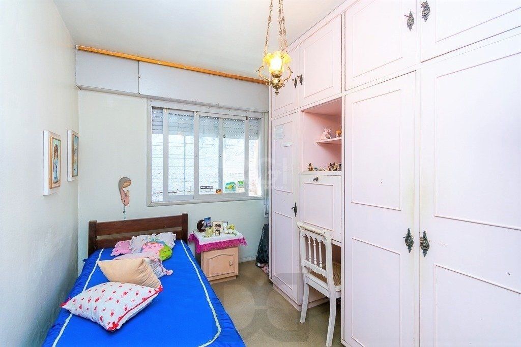 Casa de 424m² no Bairro Chácara Das Pedras — foto 21