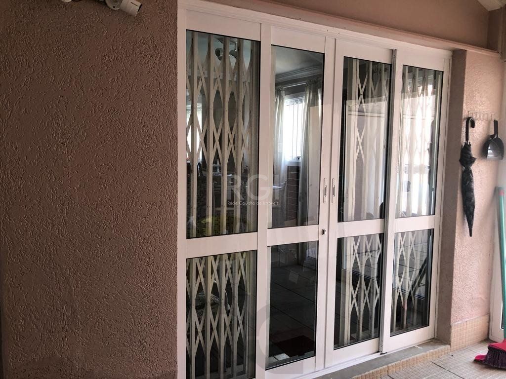 Casa à venda - 230m², 4 quartos, sendo 2 suítes, churrasqueira, piscina e 03 vagas de garagem — foto 31