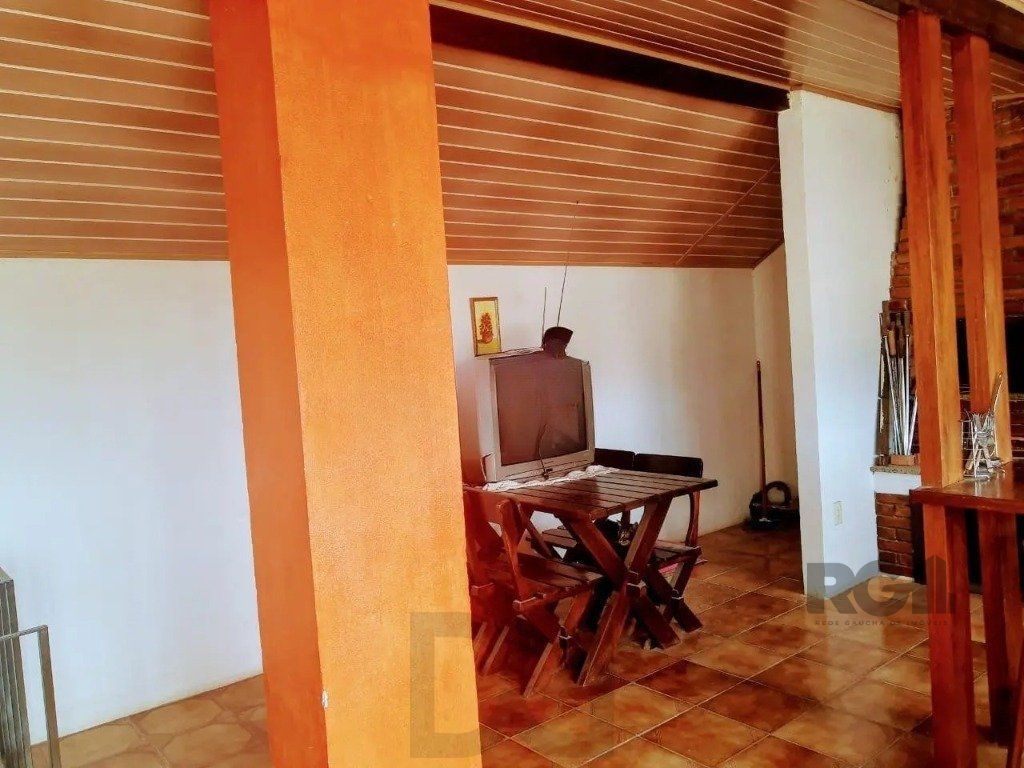 Casa com 3 dormitórios no bairro Tristeza — foto 4