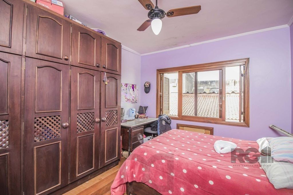 Casa de 329m² - 4 dormitórios, 1 suíte, 6 vagas no bairro Vila Jardim — foto 17