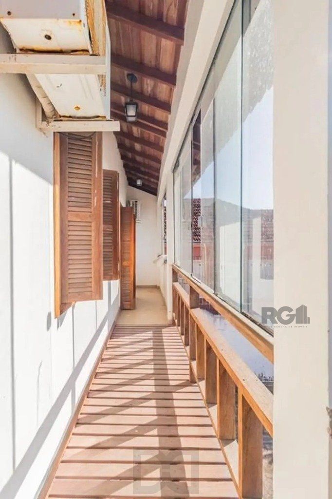 Casa com 3 dormitórios no bairro Cascata, Porto Alegre — foto 14