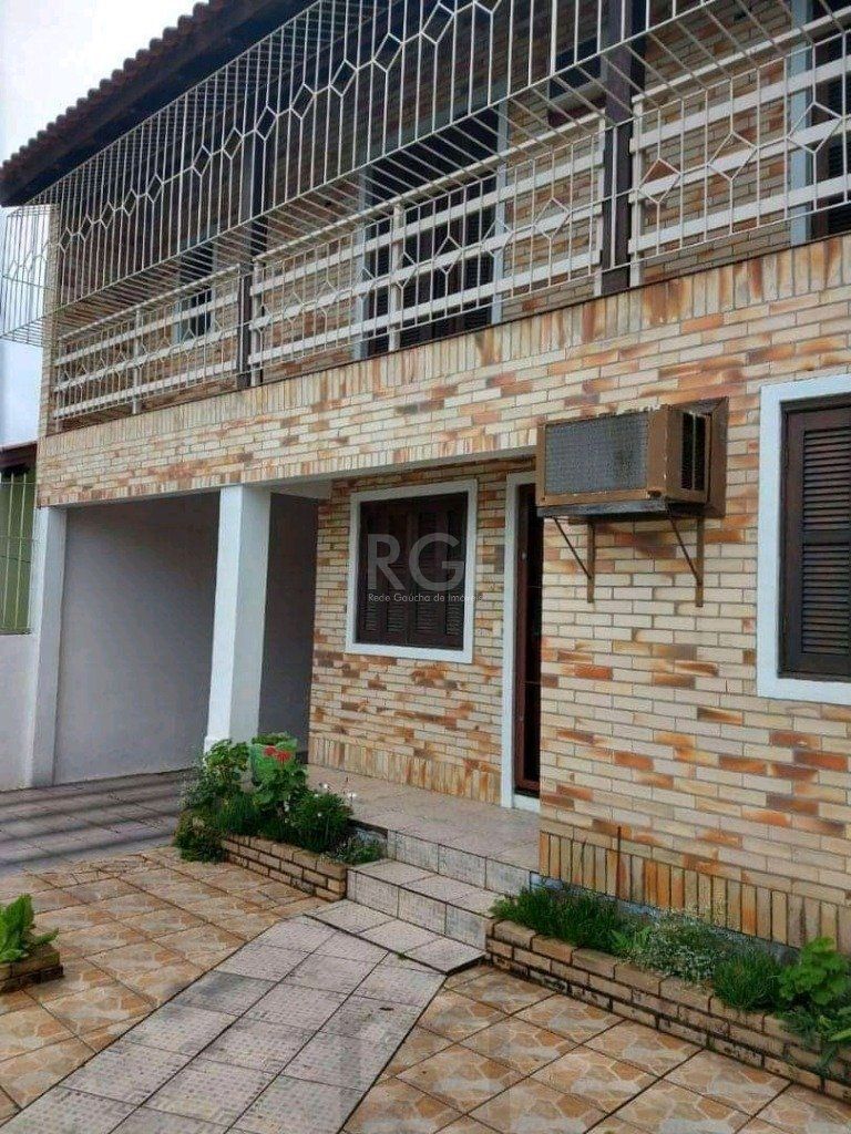 Casa para Venda - 320m², 4 dormitórios, 2 vagas - Vila Nova — foto 1