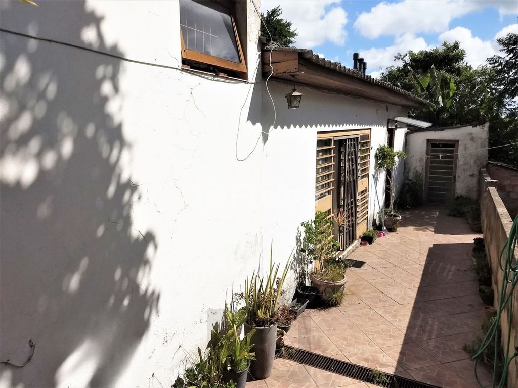 Casa 4 dormitórios à venda no Bairro Vila Jardim - Porto Alegre — foto 6
