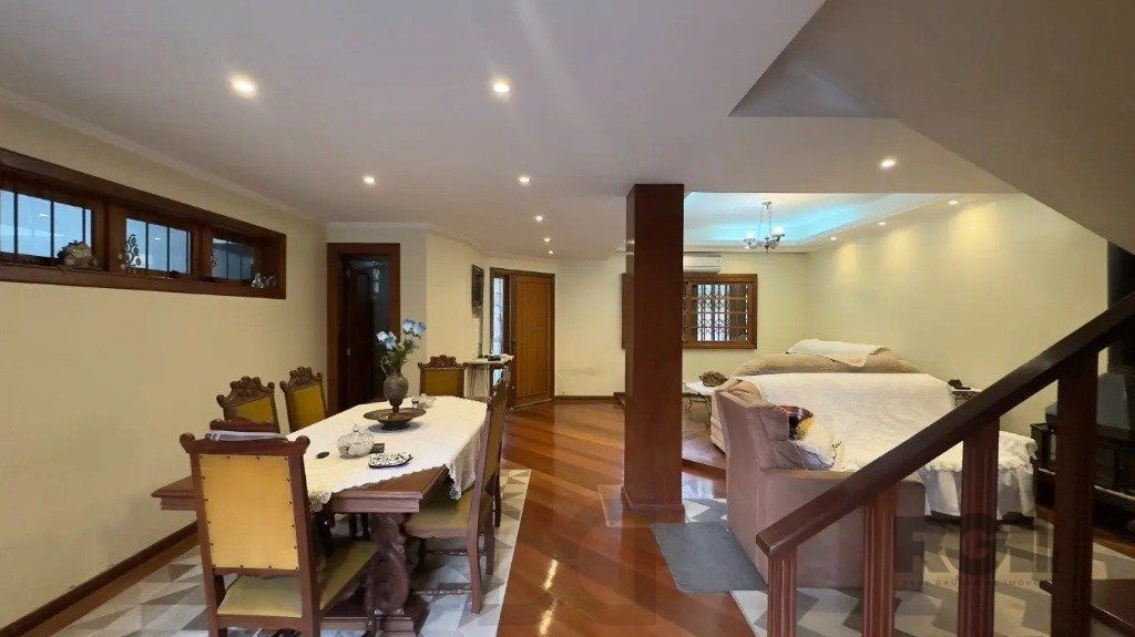 Casa com 4 quartos no bairro nonoai — foto 12