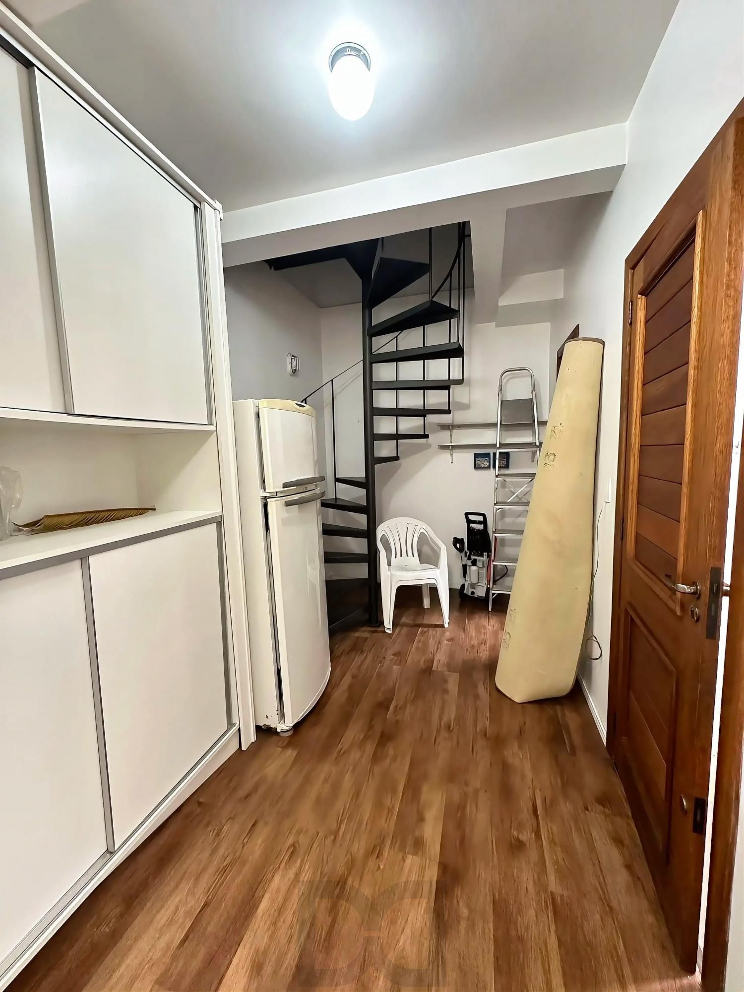 Casa com 4 dormitórios e 309m² à venda em Floresta, Porto Alegre. — foto 29