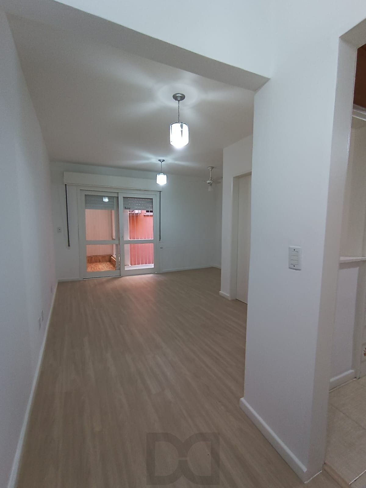 JK/Kitnet com 1 quarto e 29.84m² na Rua José Do Patrocínio - Cidade Baixa, Porto Alegre — foto 1