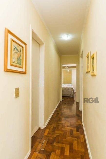 Apartamento 86m² - 3 dormitórios, 2 banheiros, 1 vaga no bairro Petrópolis — foto 4