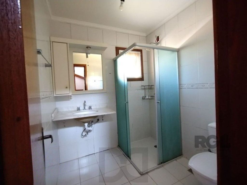 Casa de 3 dormitórios no bairro Ipanema - Porto Alegre — foto 18
