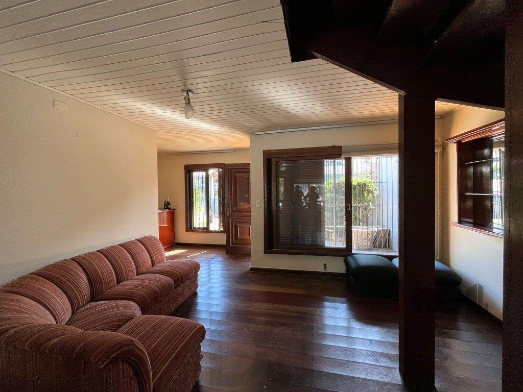 Casa de 262m², bairro Anchieta — foto 7