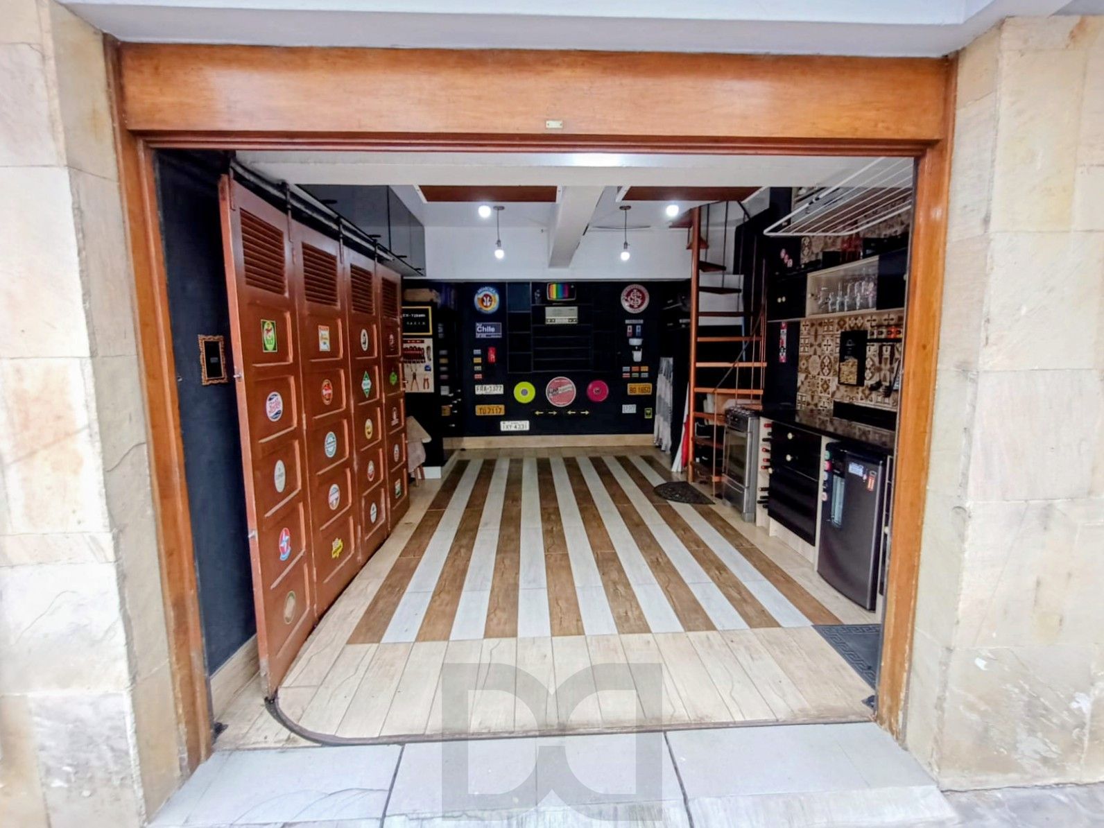 Apartamento com 2 quartos e 69m² à venda em Jardim Planalto, Porto Alegre. — foto 4