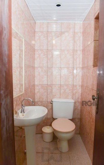 Casa de 197m² - 5 dormitórios, 3 vagas no bairro Rubem Berta — foto 38