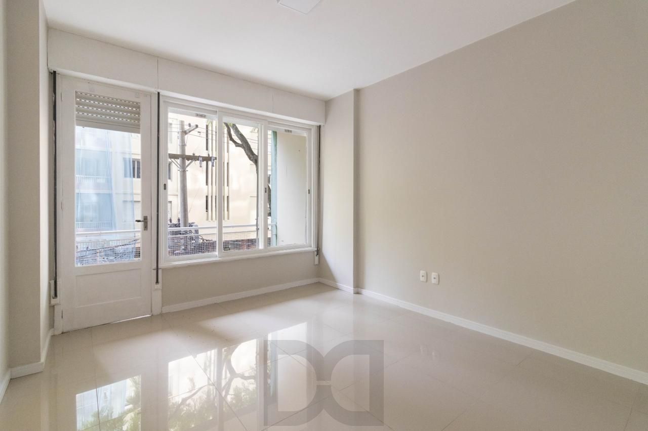 Apartamento de 3 dormitórios à venda em Bom Fim, Porto Alegre — foto 14