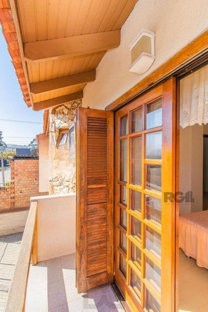 Casa de 4 dormitórios no bairro Cavalhada — foto 12