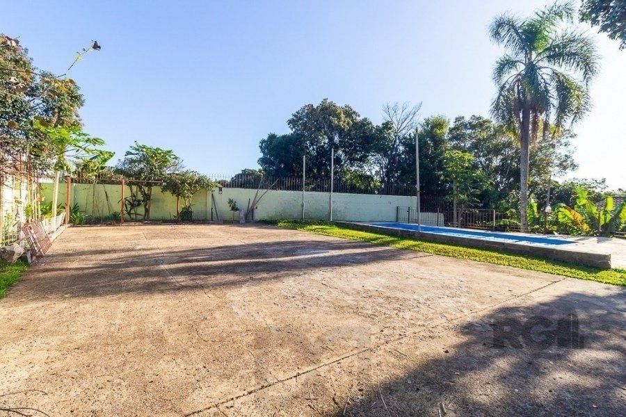 Casa 4 Dormitórios, piscina, bairro Teresópolis — foto 11