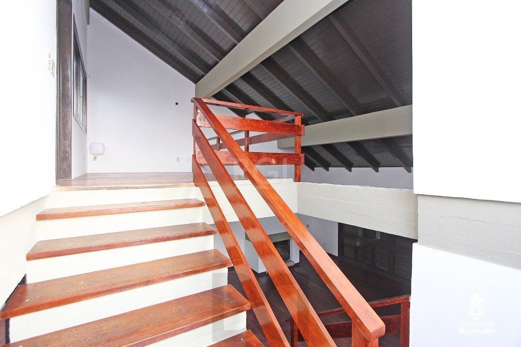 Casa para Venda - 320m², 4 dormitórios, sendo 1 suites, 3 vagas - Cavalhada — foto 28