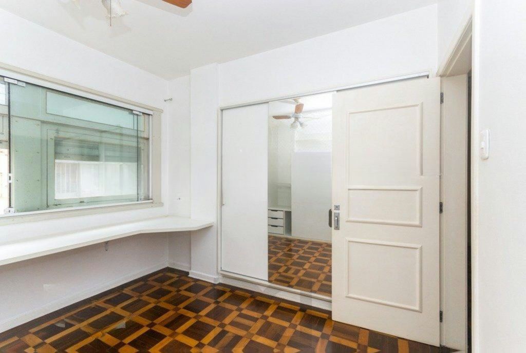 Apartamento de 3 dormitórios à venda no Bairro Centro Histórico - Porto Alegre — foto 8