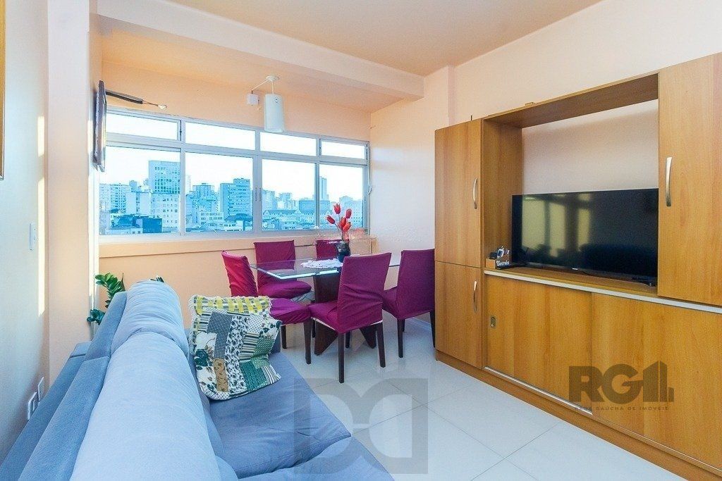 Apartamento de 64m², bairro Floresta — foto 1