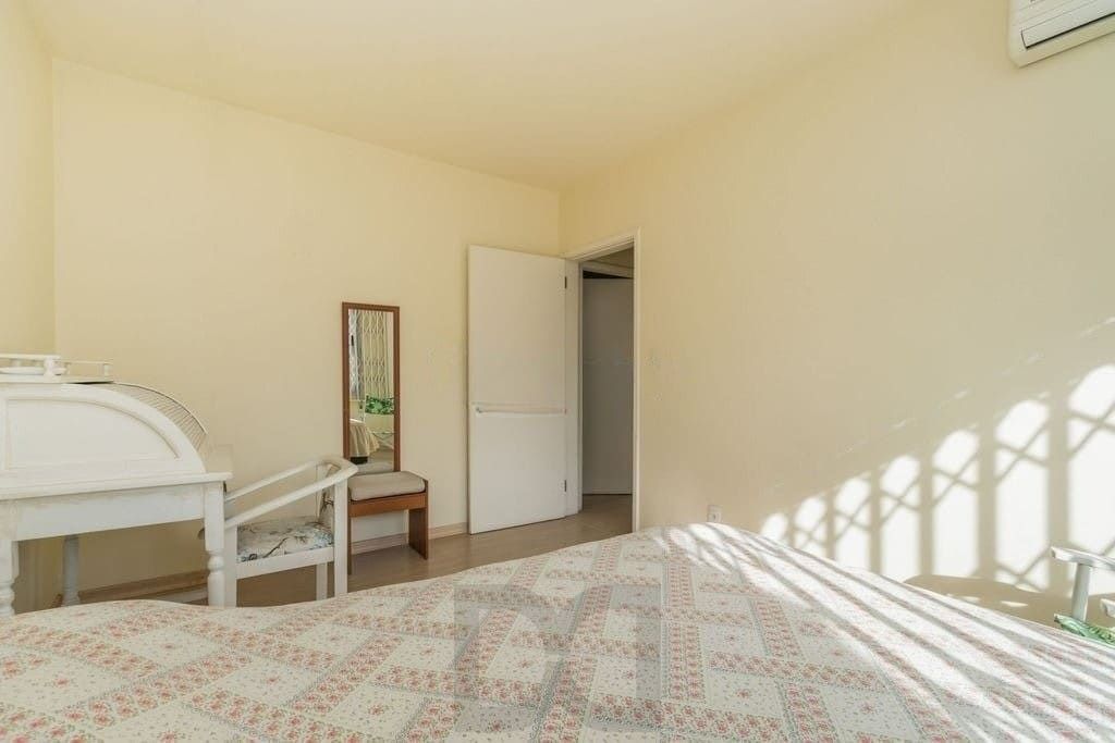 Apartamento Garden de 3 dormitorios á venda em Rio Branco, Porto Alegre — foto 13