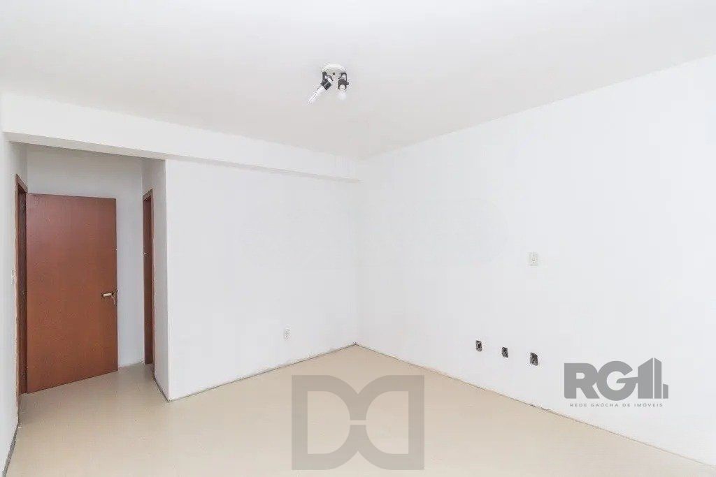 Casa com 3 dormitórios no bairro Jardim Itu — foto 11