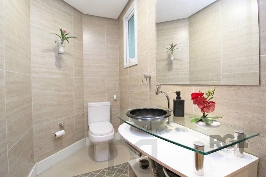 Casa 245m² - 3 dormitórios, 4 vagas no bairro Cavalhada — foto 7