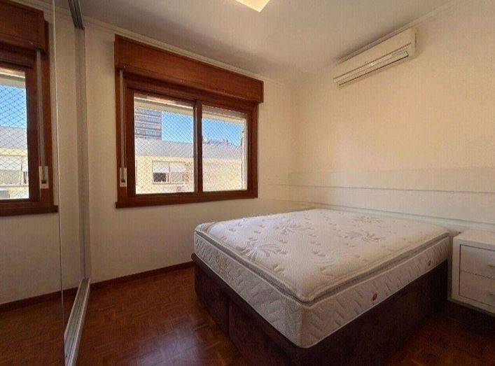 Apartamento amplo de 02 quartos com suite, 1 vaga no Menino Deus - Porto Alegre /RS — foto 13