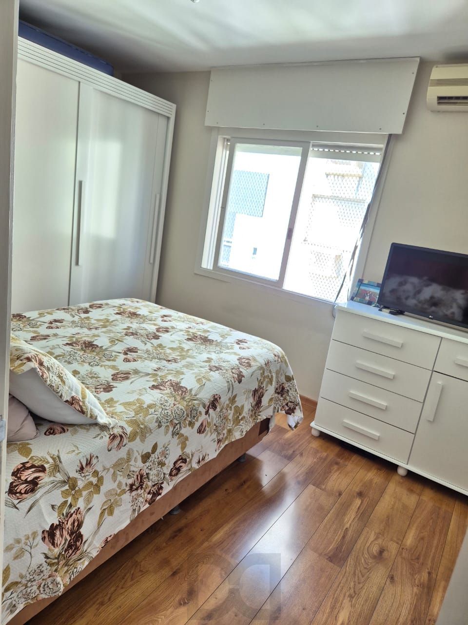 Apartamento 2 dormitórios, churrasqueira e 1 vaga no bairro Teresópolis em Porto Alegre — foto 12