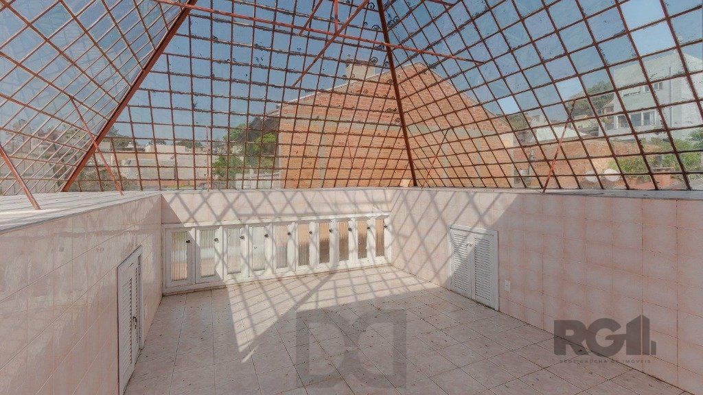Casa com 4 dormitórios, 4 vagas no bairro Vila Jardim — foto 39