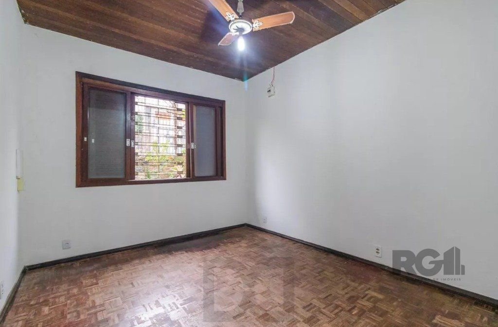 Casa para Venda - 160m², 3 dormitórios, sendo 1 suite, 2 vagas - Teresópolis — foto 9