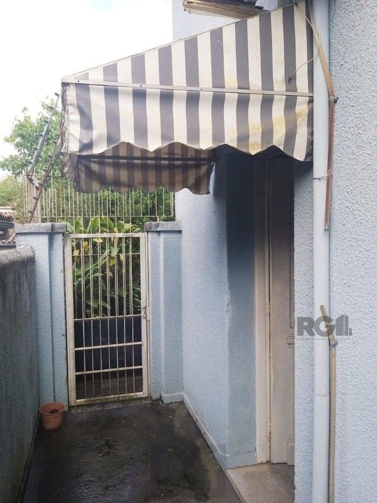Casa comercial com 12 dormitórios no bairro Teresópolis — foto 31